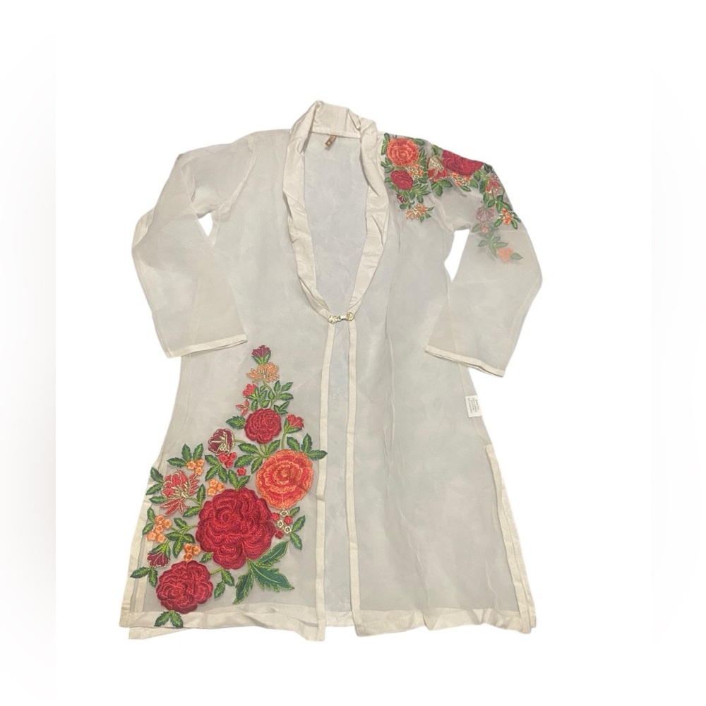 Beech tree Floral Embroidered Sheer Robe - White and Red